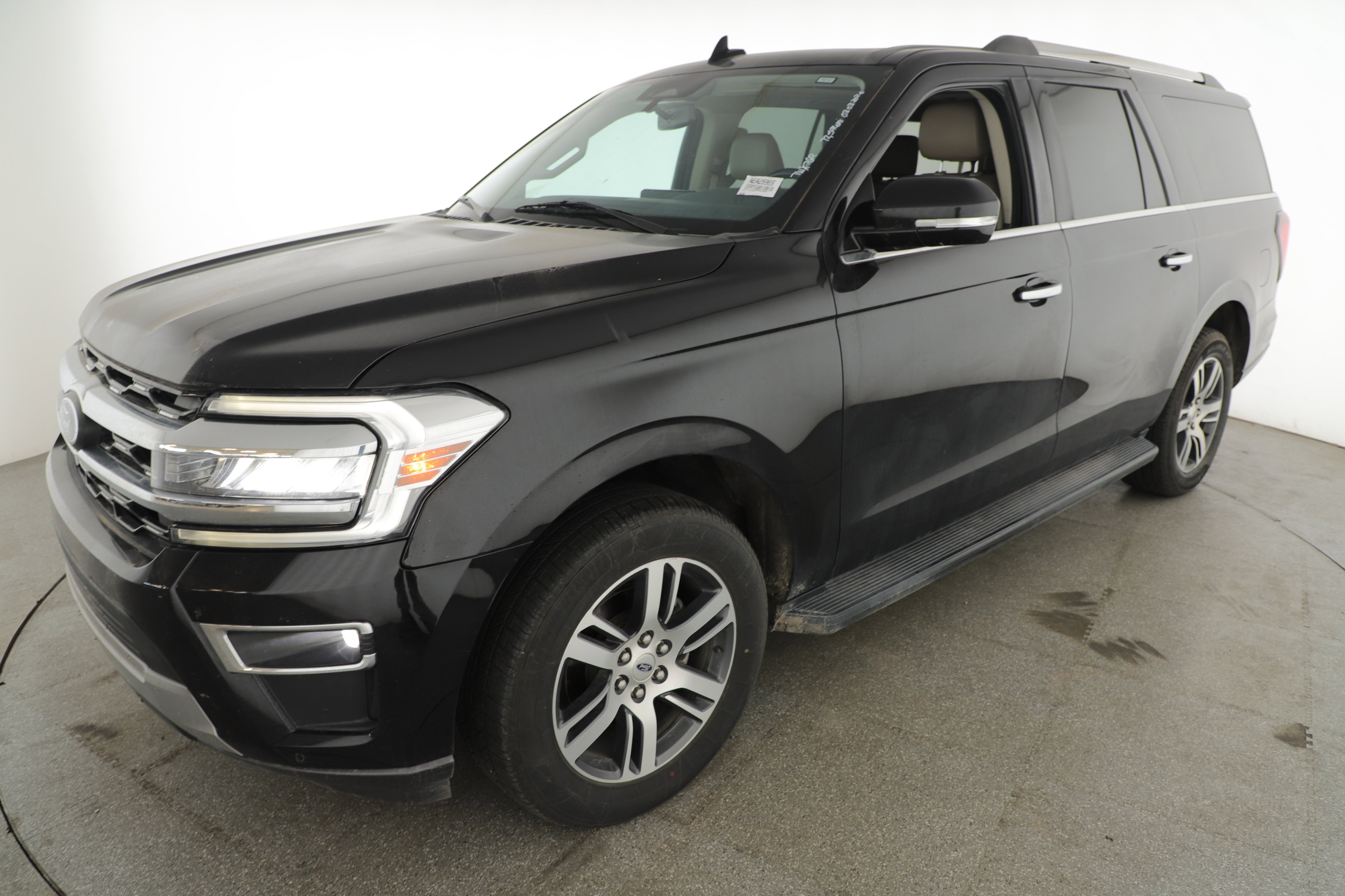 Used 2024 Ford Expedition Max Limited RWD image 9