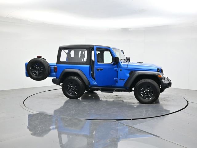 Used 2025 Jeep Wrangler Sport AWD/4WD image 48