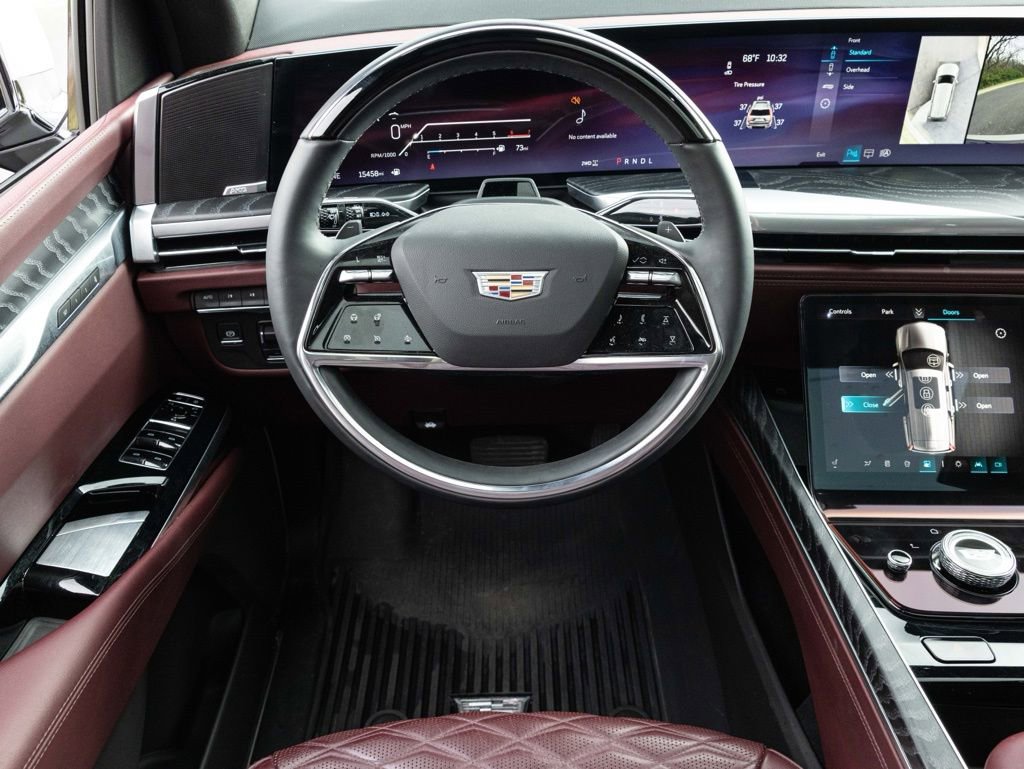 Used 2025 Cadillac Escalade Premium Luxury w/ Touring Package image 46