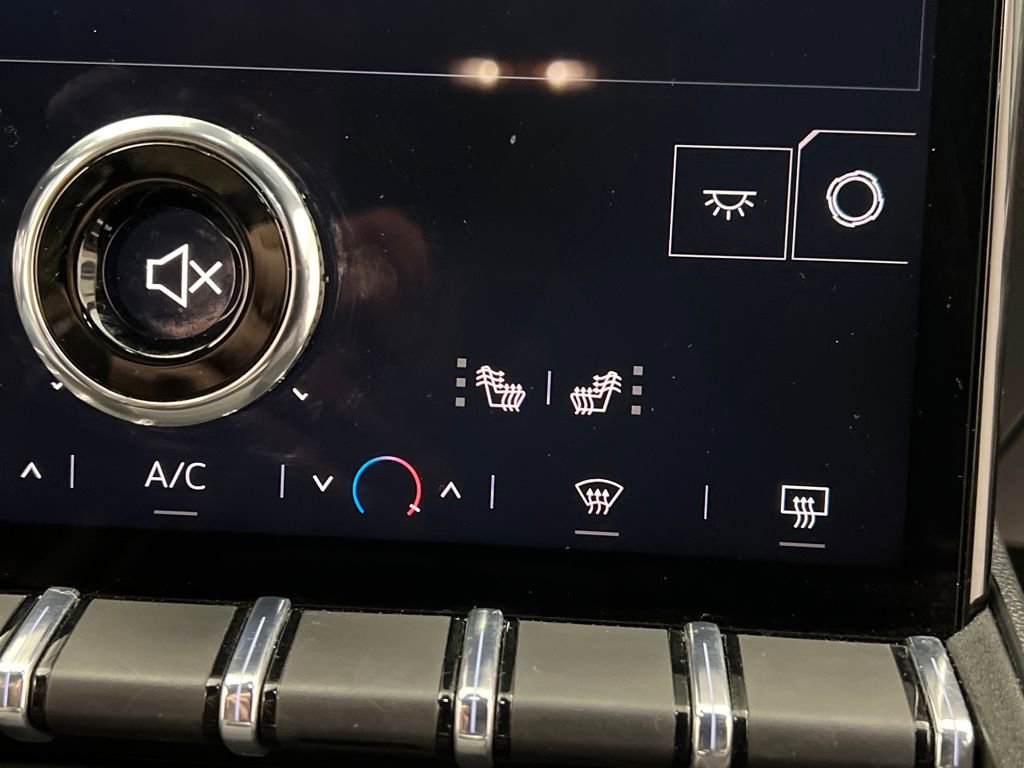 Used 2025 GMC Terrain Elevation image 46