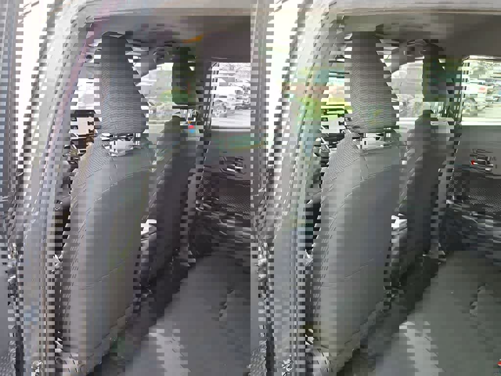 Used 2019 Toyota C-HR XLE image 24