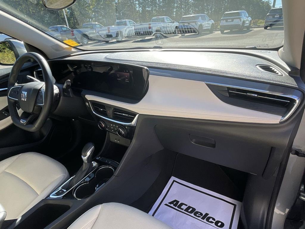 Certified 2024 Buick Encore GX Sport Touring image 26