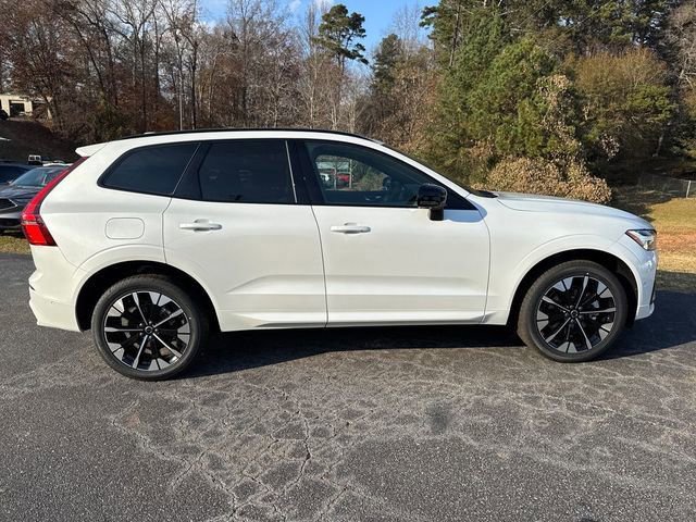 Used 2026 Volvo XC60 B5 Plus w/ Protection Package Premier image 7