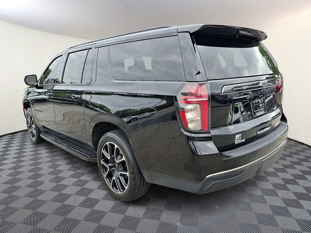 Used 2021 Chevrolet Suburban RST AWD/4WD image 4