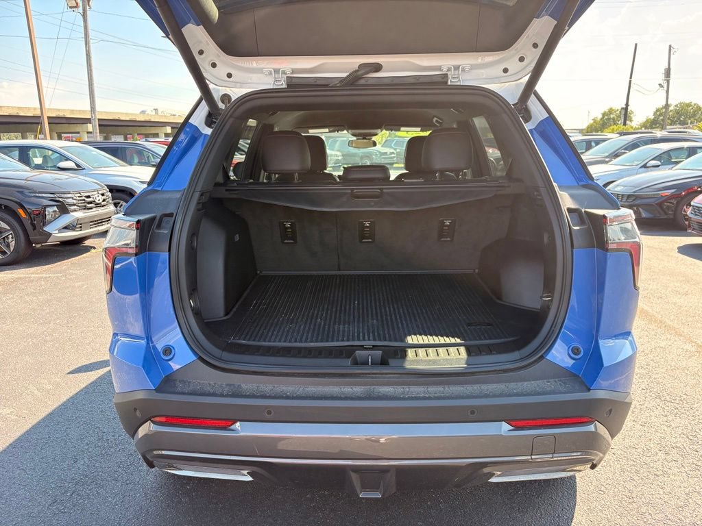 Used 2025 Chevrolet Equinox ACTIV FWD image 7