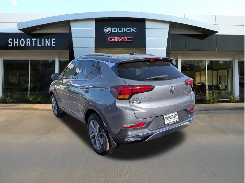 Used 2022 Buick Encore GX Essence w/ Advanced Technology Package AWD/4WD image 4