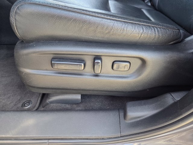 Used 2021 Honda Pilot Touring image 12