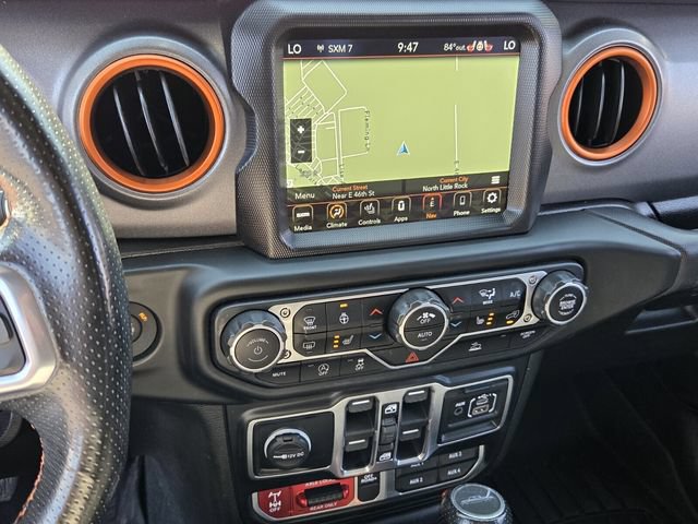 Used 2023 Jeep Gladiator Mojave w/ Cold Weather Group AWD/4WD image 17