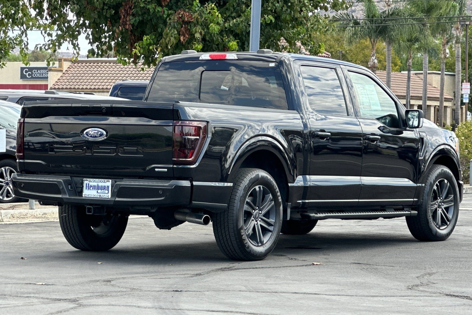 Used 2022 Ford F150 XLT w/ Equipment Group 302A High image 4