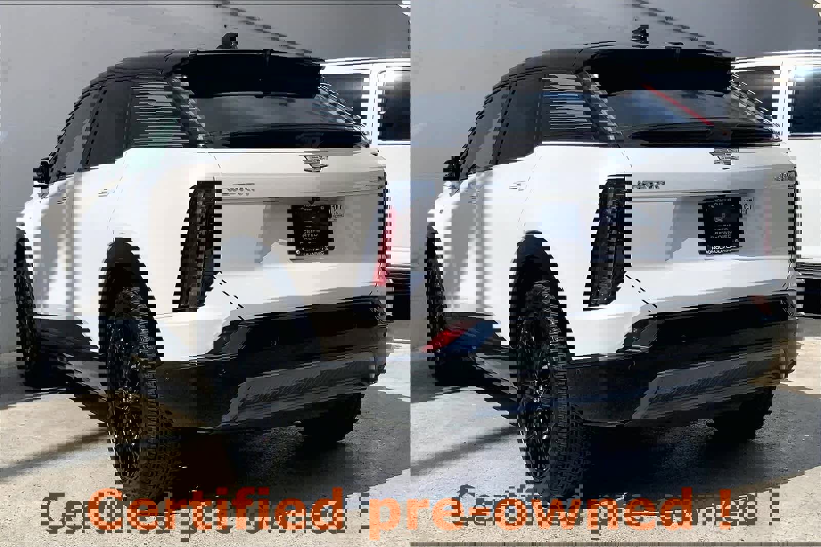 Certified 2025 Cadillac Optiq Sport 1 w/ LPO, ONYX Package image 5