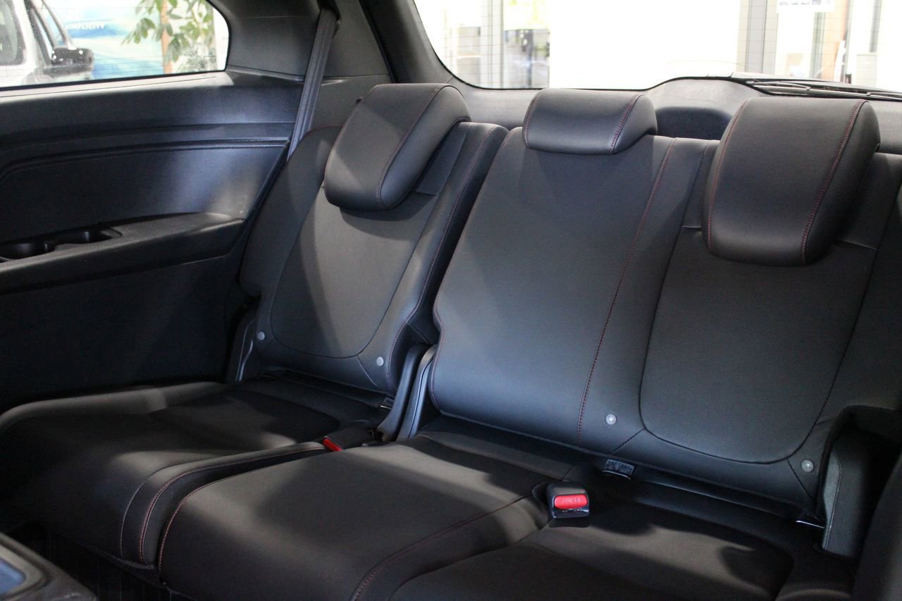 Certified 2023 Honda Odyssey Sport image 48