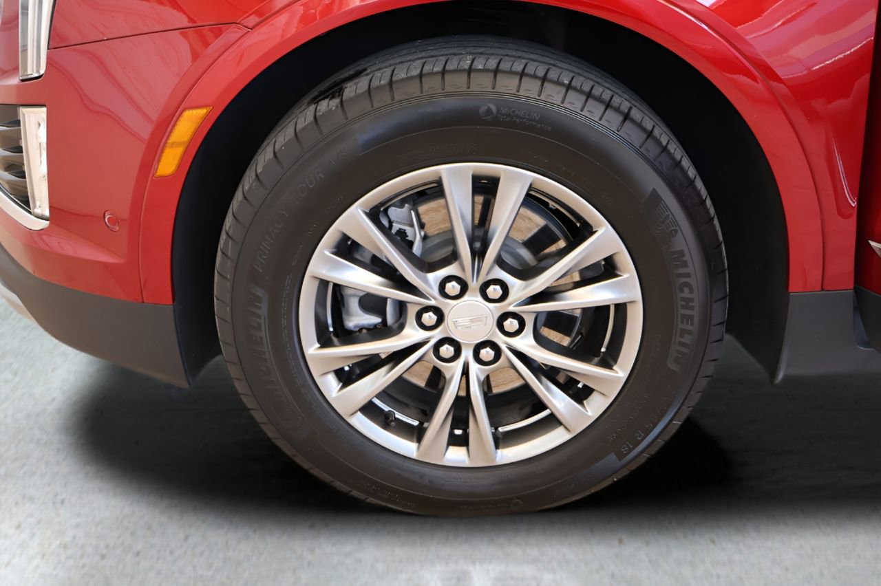 Certified 2023 Cadillac XT5 Premium Luxury w/ Technology Package FWD image 29