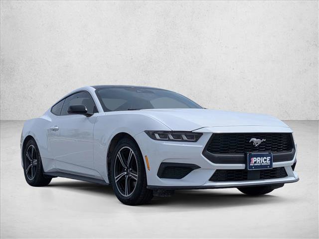 Used 2024 Ford Mustang Premium image 3