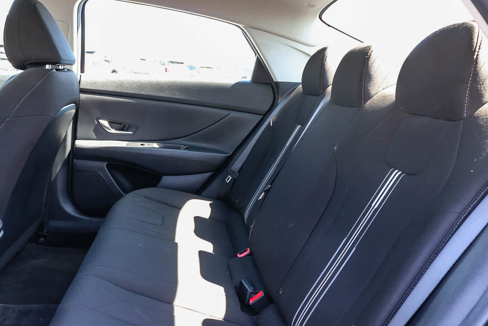Used 2022 Hyundai Elantra SEL FWD image 24