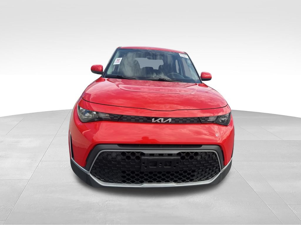 Used 2023 Kia Soul LX FWD image 17
