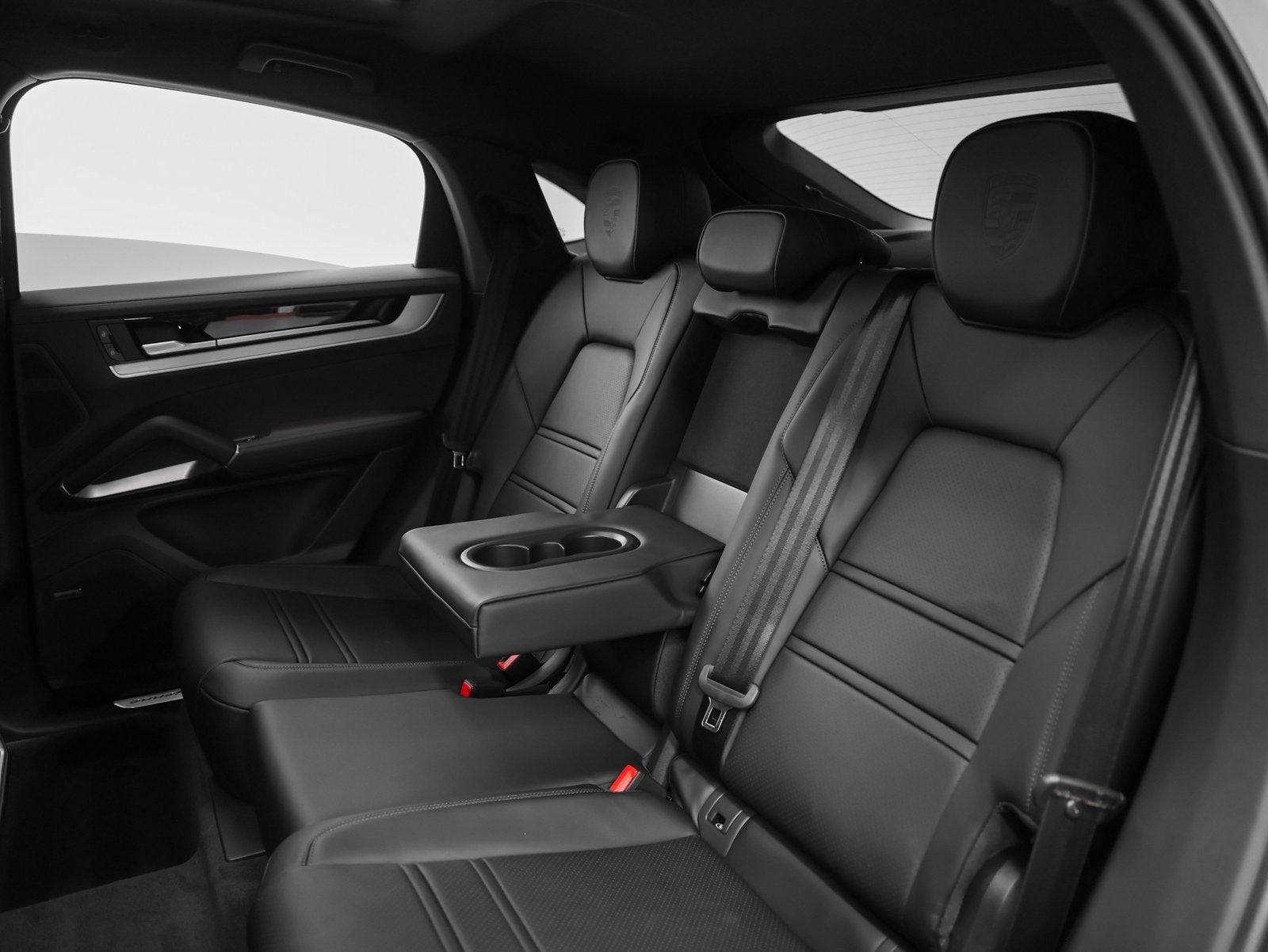 New 2026 Porsche Cayenne E-Hybrid Coupe AWD/4WD image 50