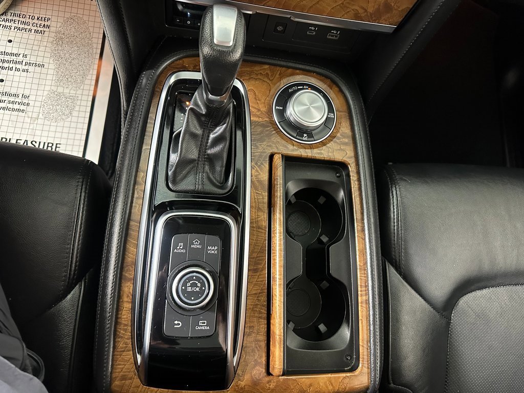 Used 2024 Nissan Armada SL image 30