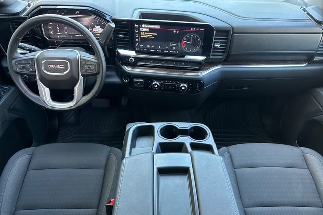 Used 2025 GMC Sierra 1500 Elevation image 15