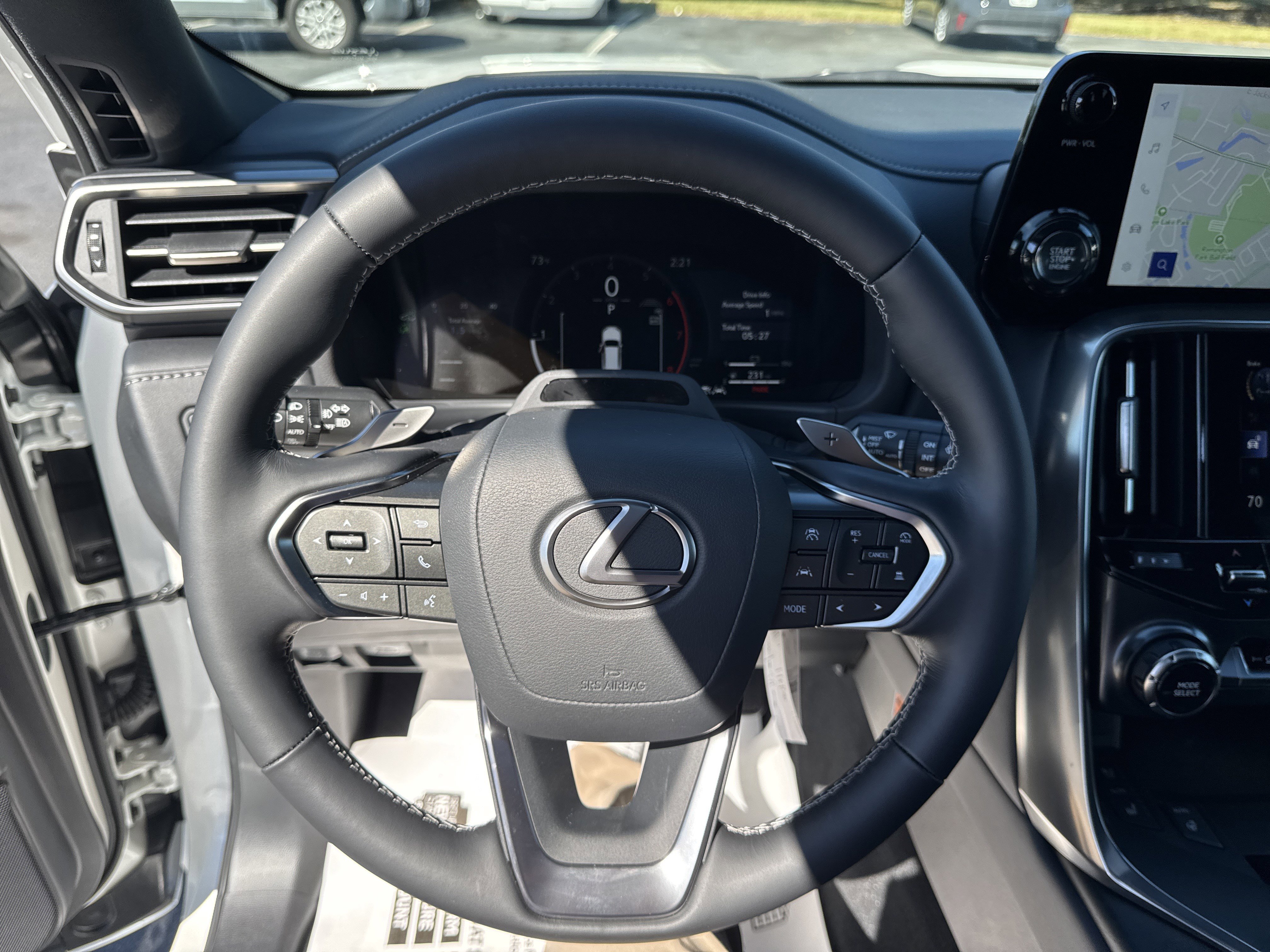 Used 2025 Lexus LX 600 4WD w/ Interior Upgrade Package image 17