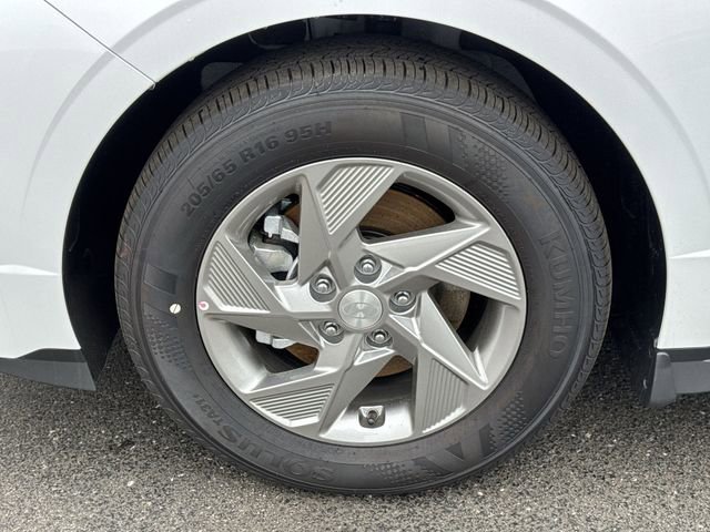New 2026 Hyundai Sonata SE FWD image 17