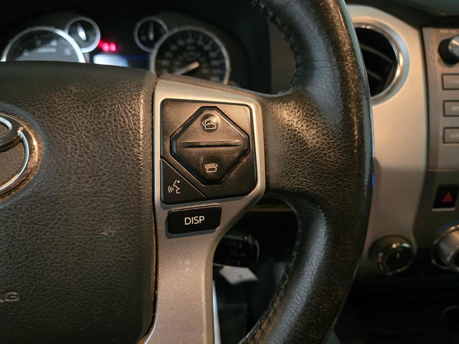 Used 2014 Toyota Tundra Limited w/ Limited Premium Package image 33