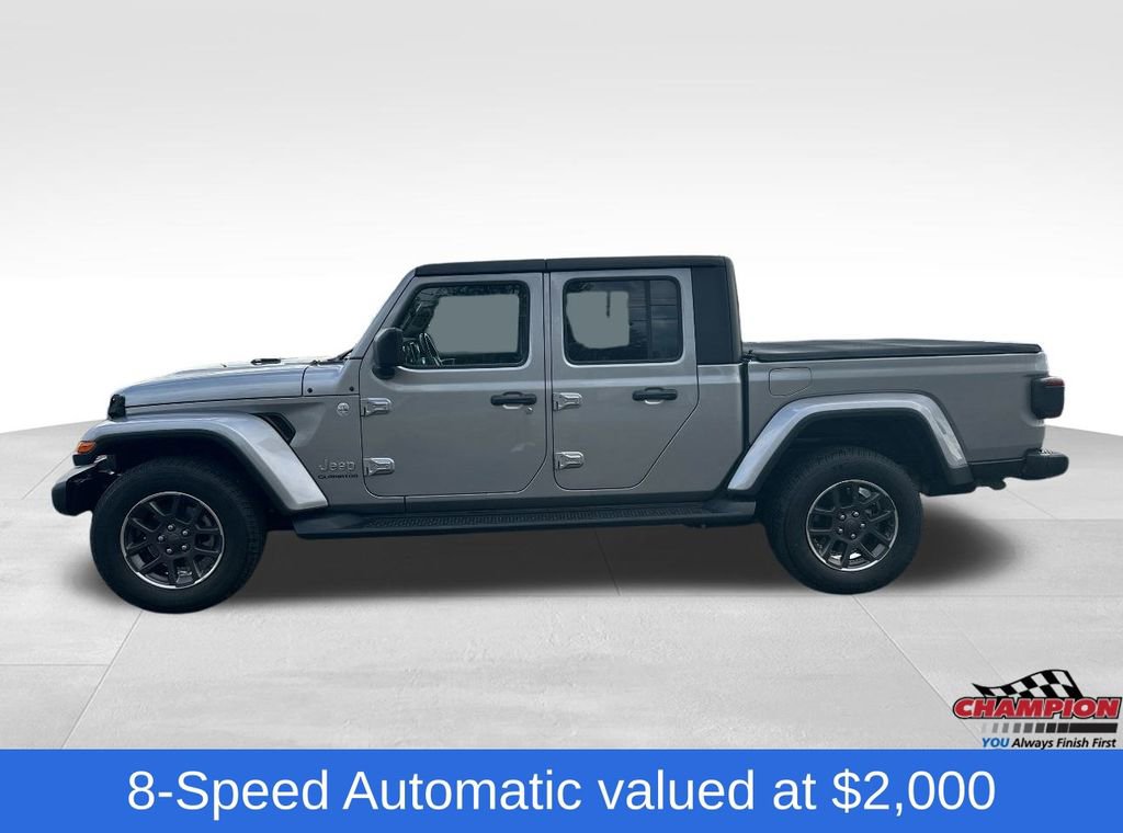 Used 2021 Jeep Gladiator Overland image 2