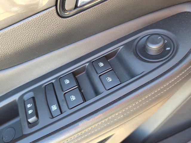 Used 2017 Buick Encore Premium w/ Experience Buick Package image 35