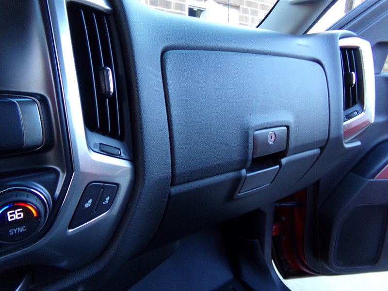 Used 2015 Chevrolet Silverado 1500 LT w/ LT Convenience Package image 46