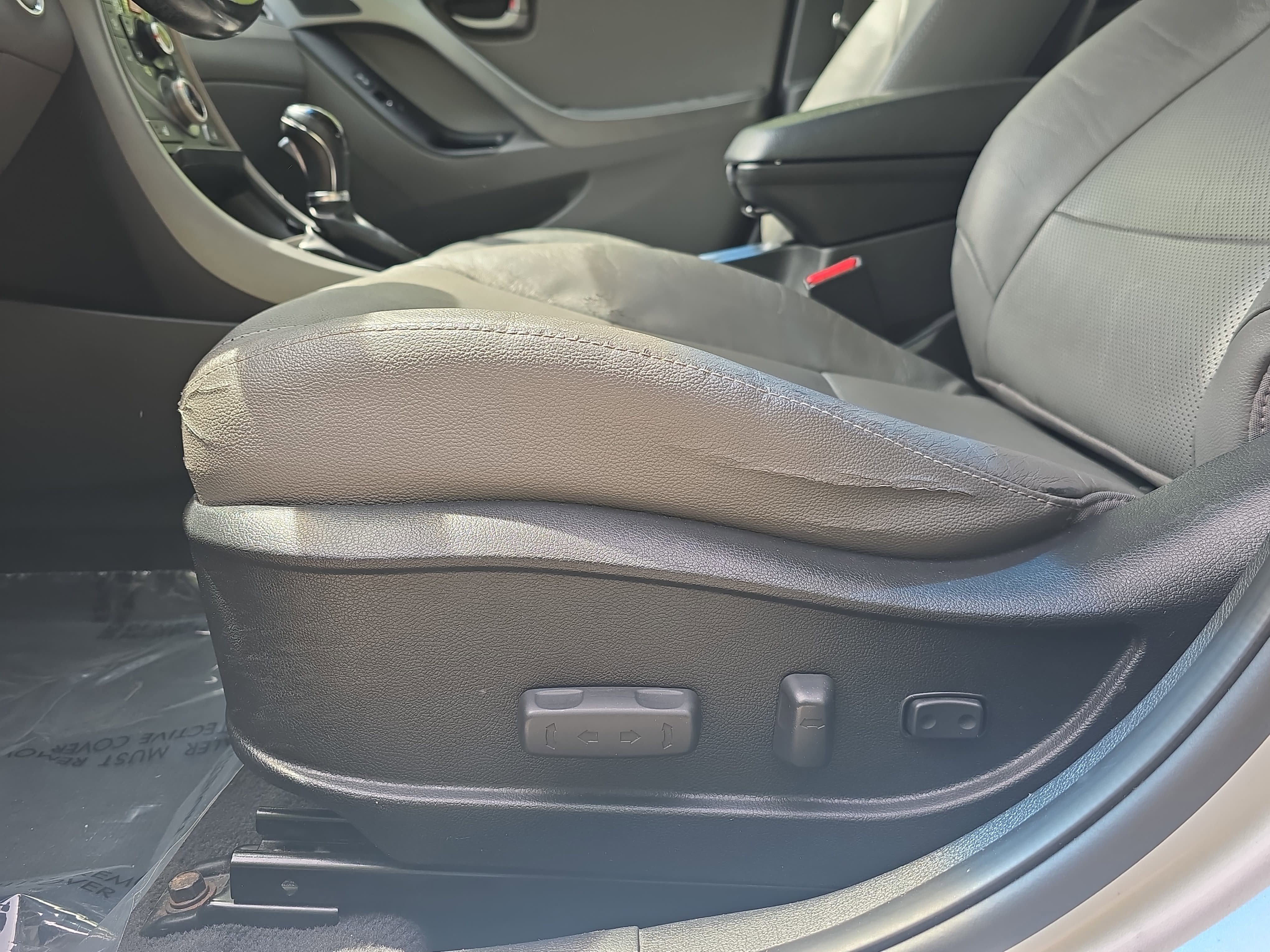 Used 2015 Hyundai Elantra Sport FWD image 27