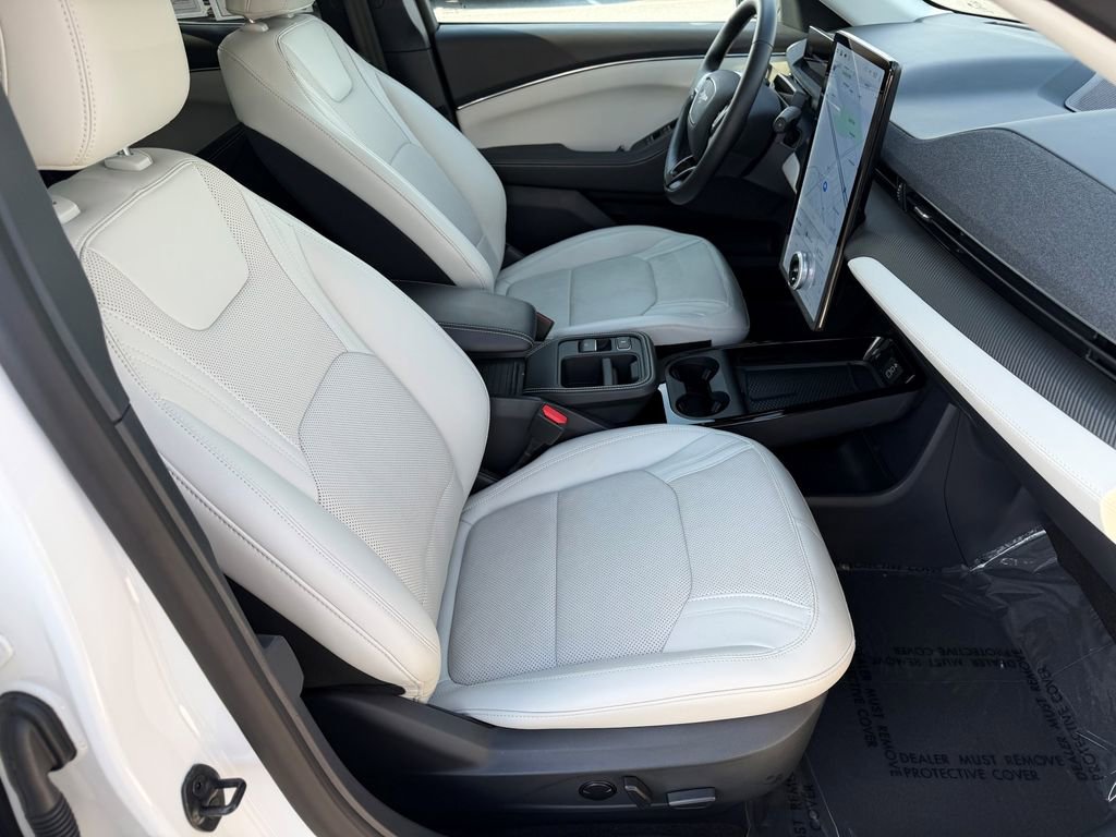 Used 2025 Ford Mustang Mach-E Premium AWD/4WD image 16