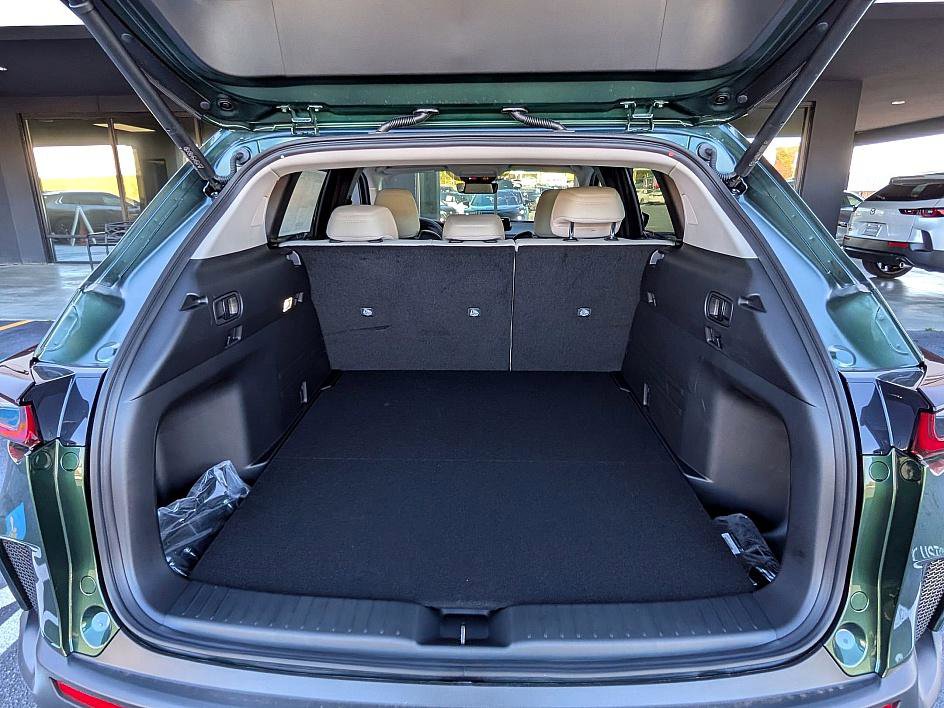 New 2026 MAZDA CX-50 AWD 2.5 S w/ Cargo Package image 33