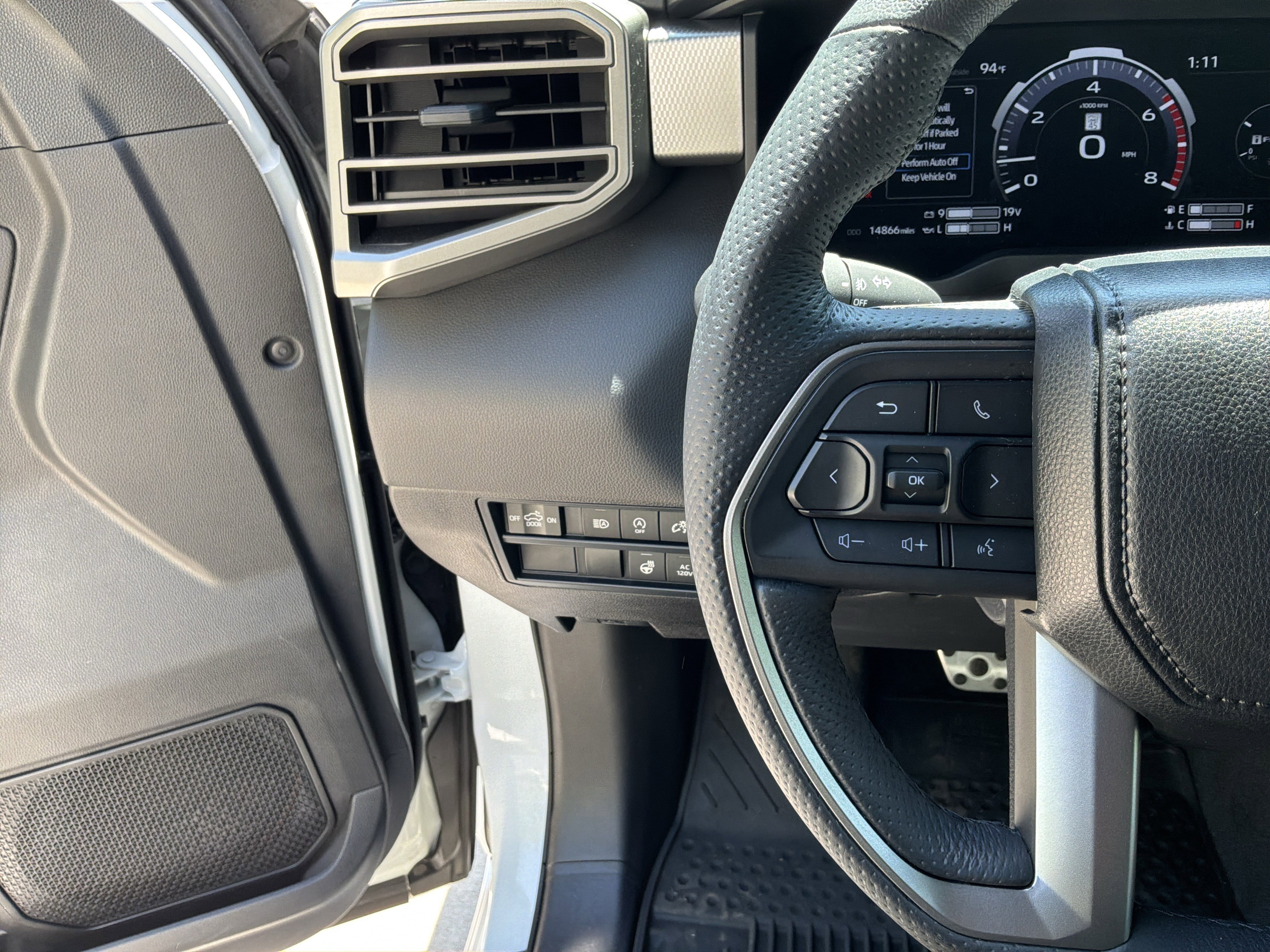 Used 2025 Toyota Tundra Limited w/ TRD Off-Road Package AWD/4WD image 19