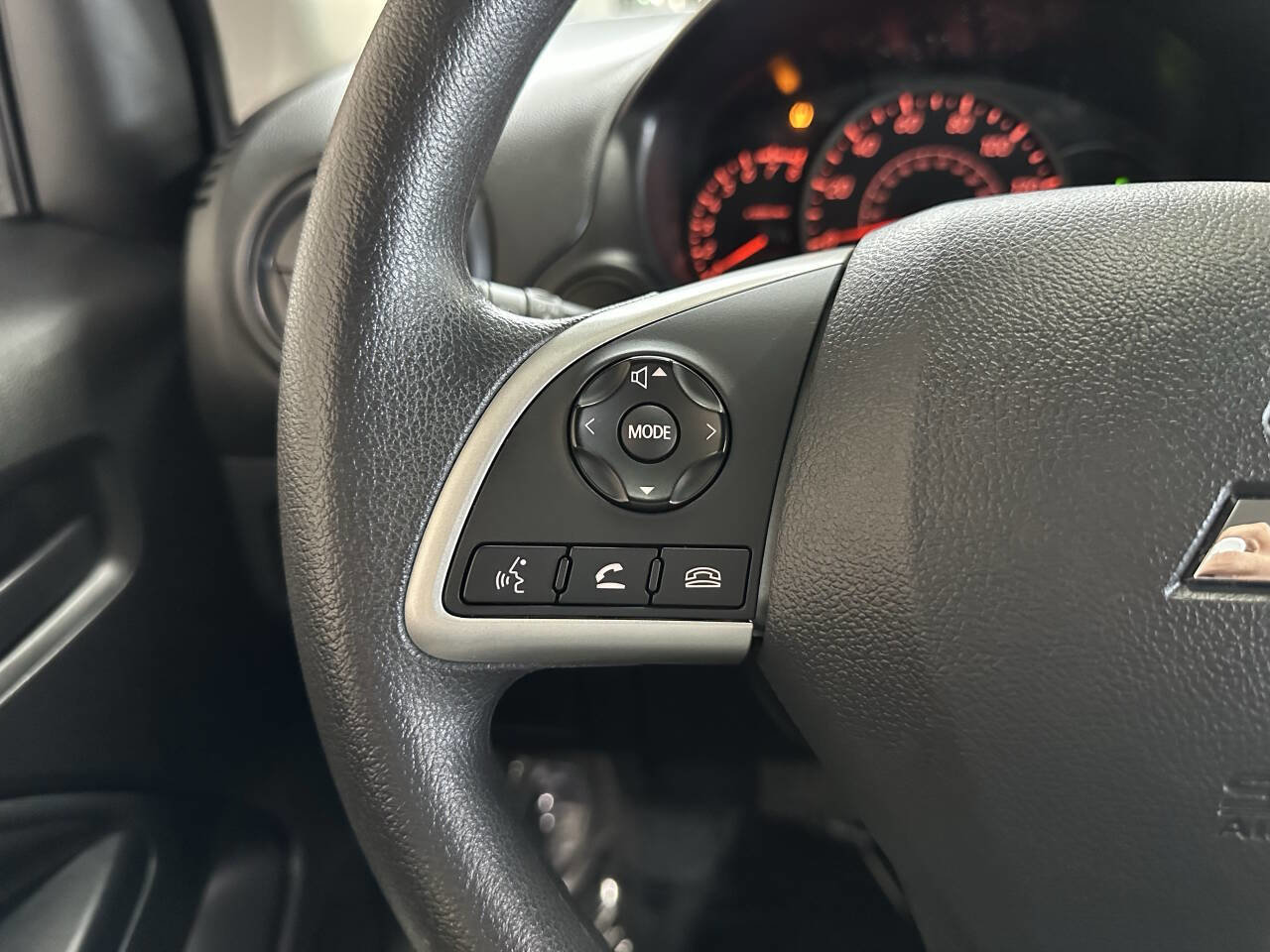 Used 2024 Mitsubishi Mirage ES image 21