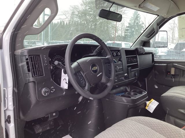 New 2026 Chevrolet Express 3500 w/ Power Convenience Package image 19