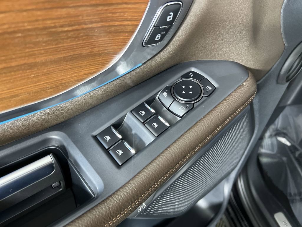 Used 2025 Ford Expedition King Ranch AWD/4WD image 25