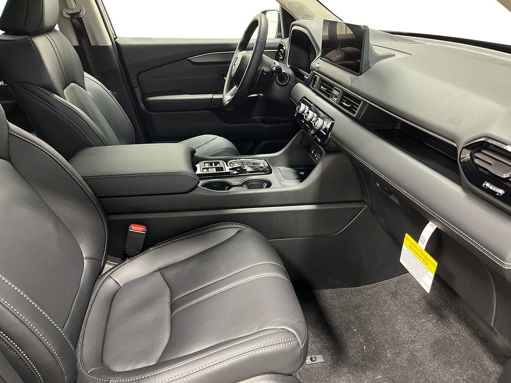 New 2026 Honda Pilot Touring image 28