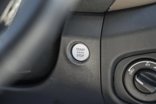 Used 2022 Nissan Frontier SV AWD/4WD image 42