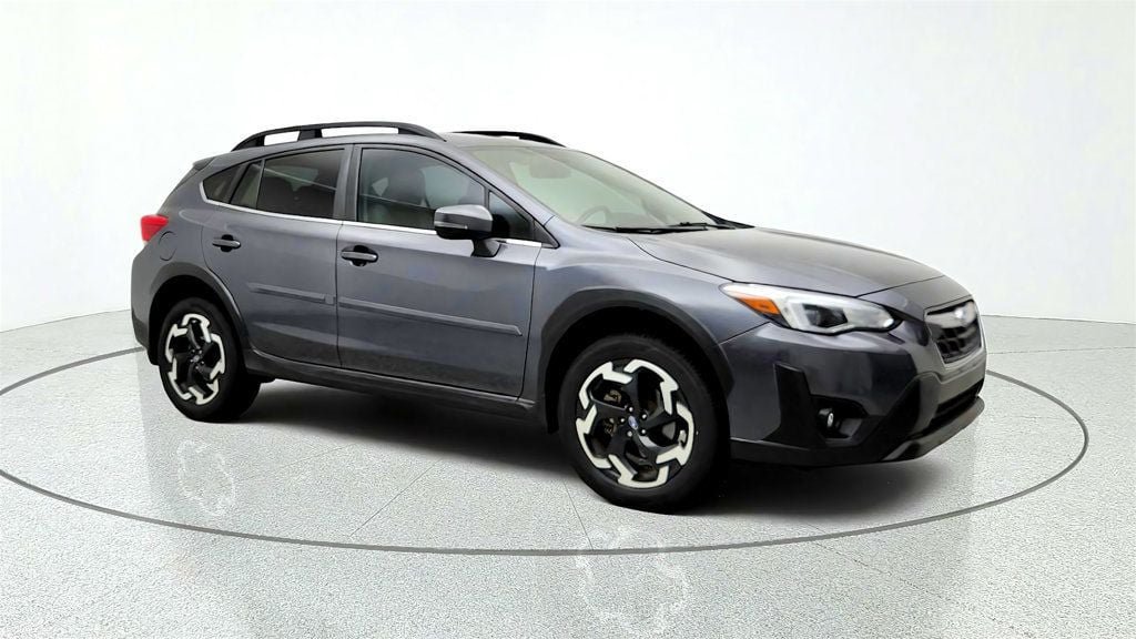 Used 2022 Subaru Crosstrek 2.5i Limited w/ Moonroof Package 2 AWD/4WD image 3