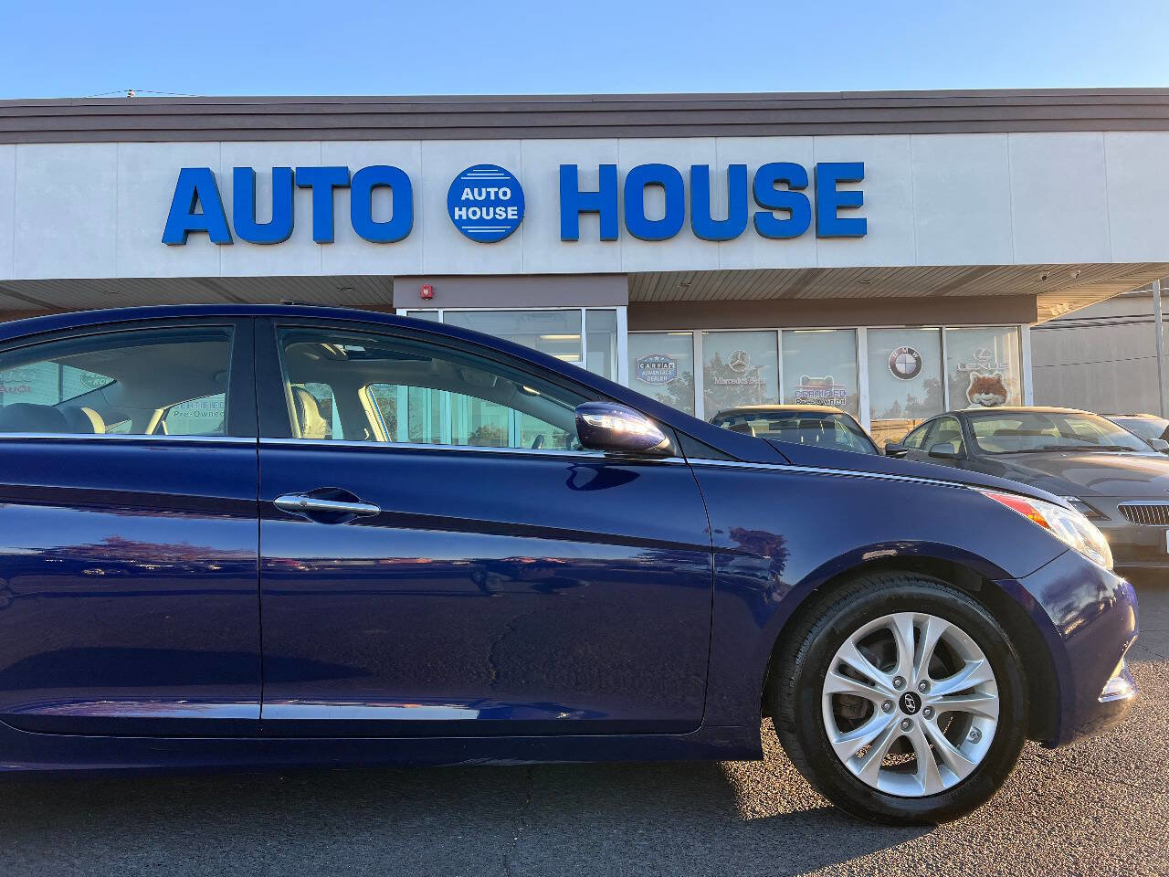 Used 2011 Hyundai Sonata Limited FWD image 32