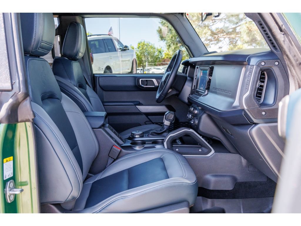 Used 2023 Ford Bronco Outer Banks AWD/4WD image 8