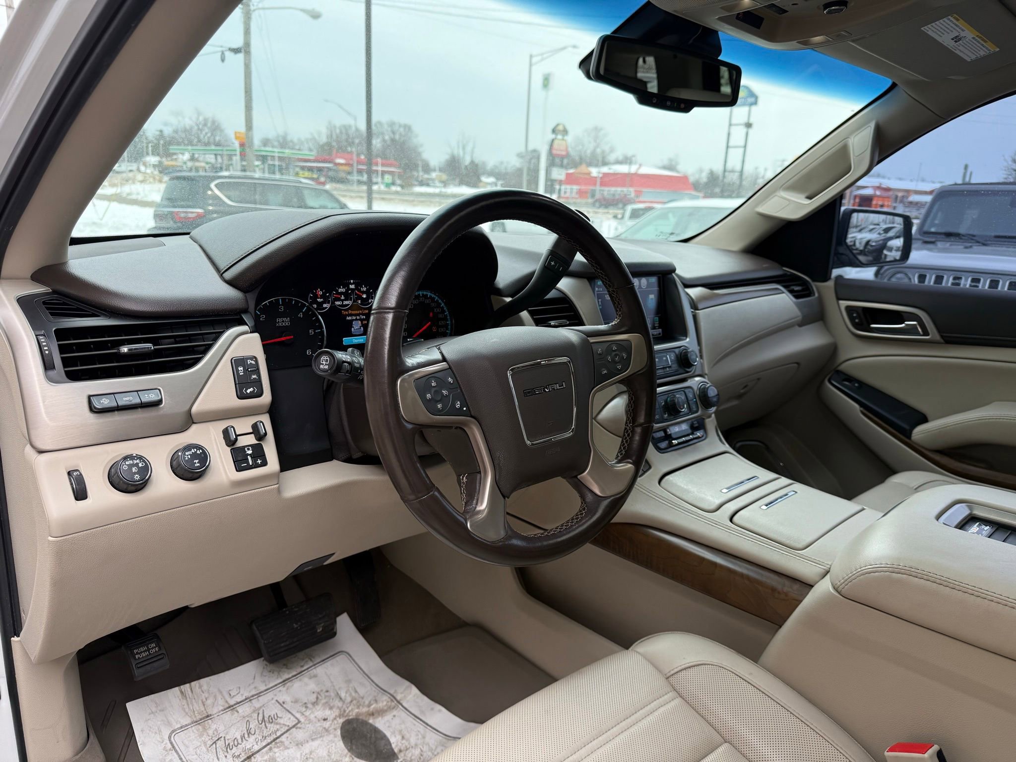 Used 2019 GMC Yukon Denali image 40