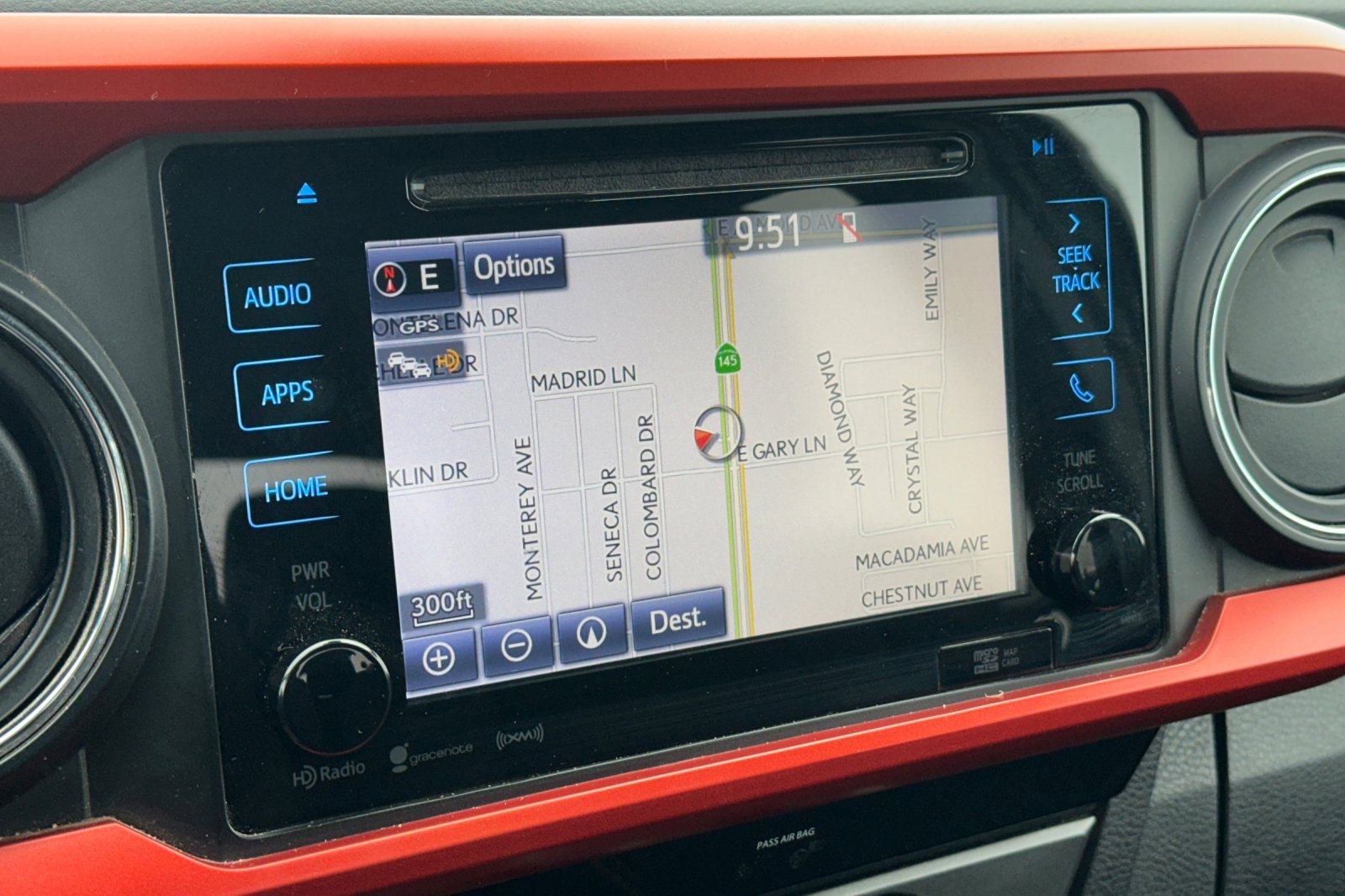 Used 2018 Toyota Tacoma SR image 18