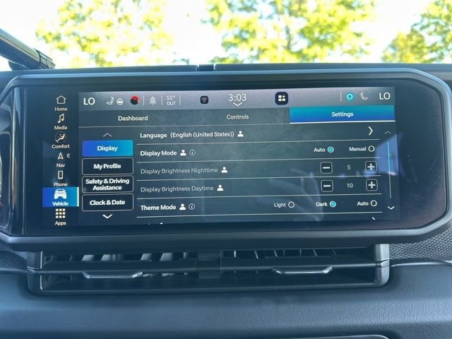 Used 2024 Jeep Wrangler Unlimited Rubicon w/ Technology Group image 48