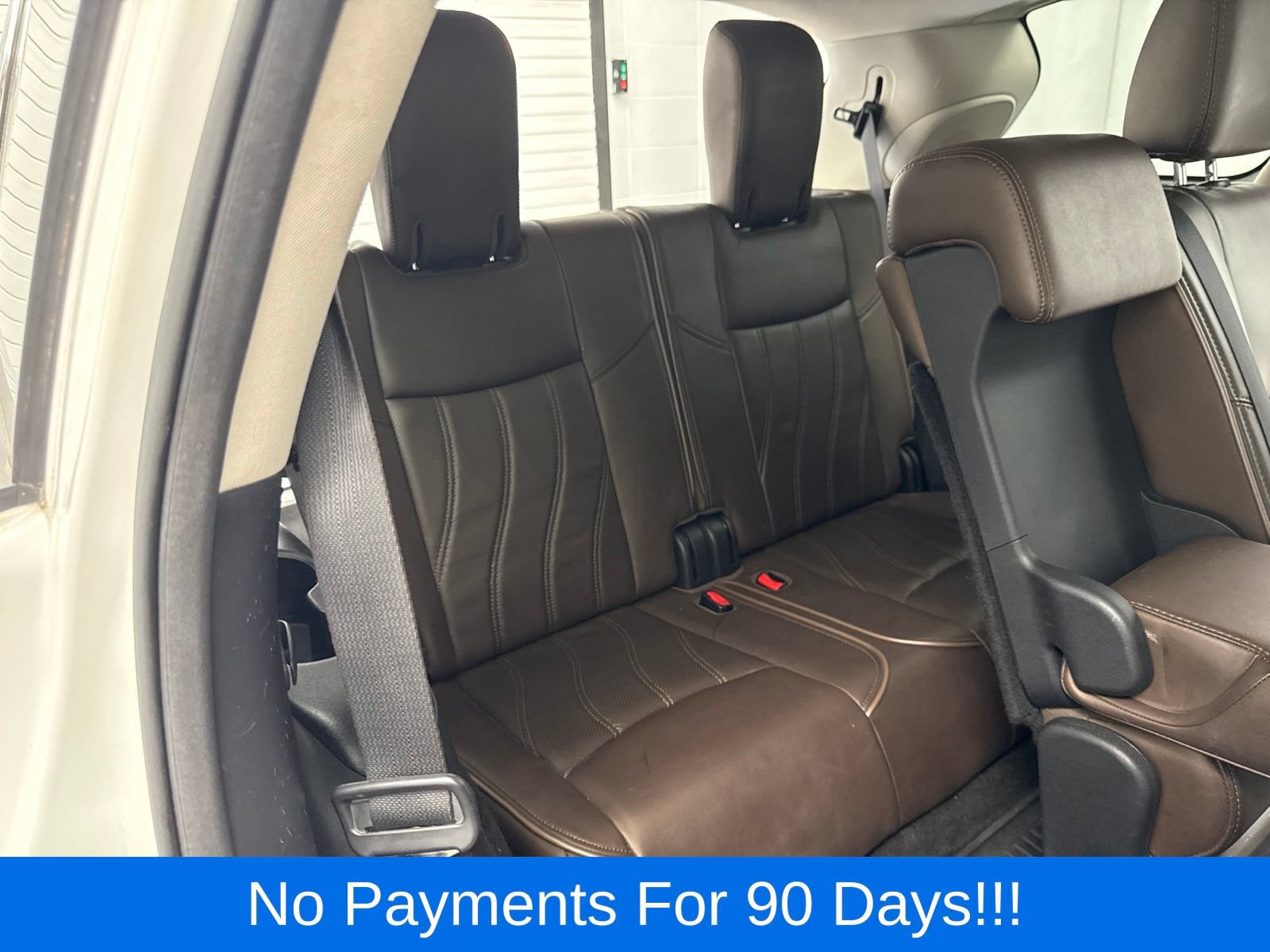 Used 2013 INFINITI JX35 AWD w/ Premium Pkg image 39