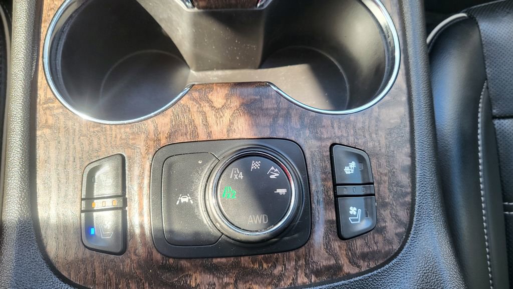 Used 2023 GMC Acadia Denali w/ Denali Ultimate Package AWD/4WD image 39
