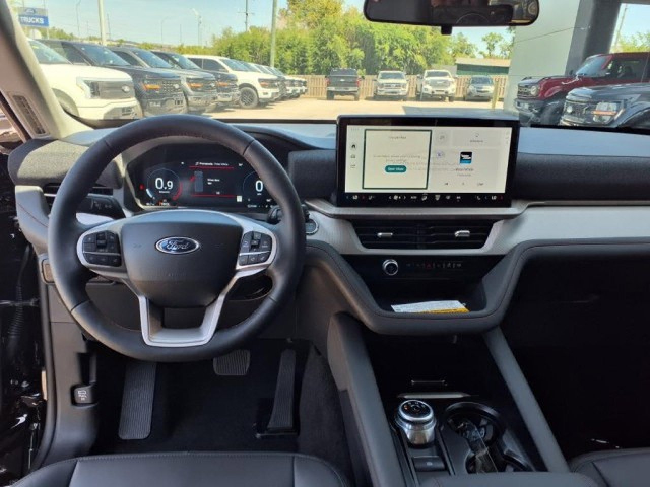 New 2025 Ford Explorer Active w/ Active Comfort Package image 10