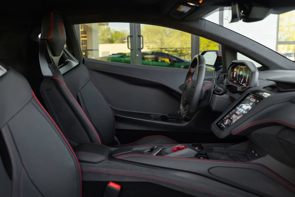 Used 2026 Lamborghini Temerario AWD/4WD image 19