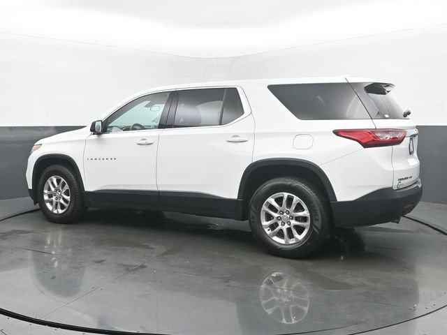 Used 2019 Chevrolet Traverse LS AWD/4WD image 3