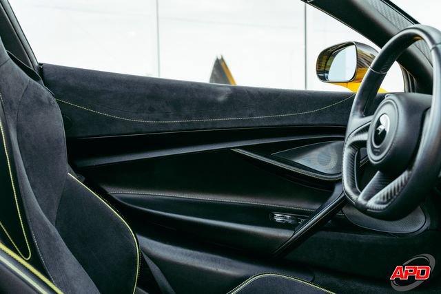 Used 2020 McLaren 720S Performance RWD image 29