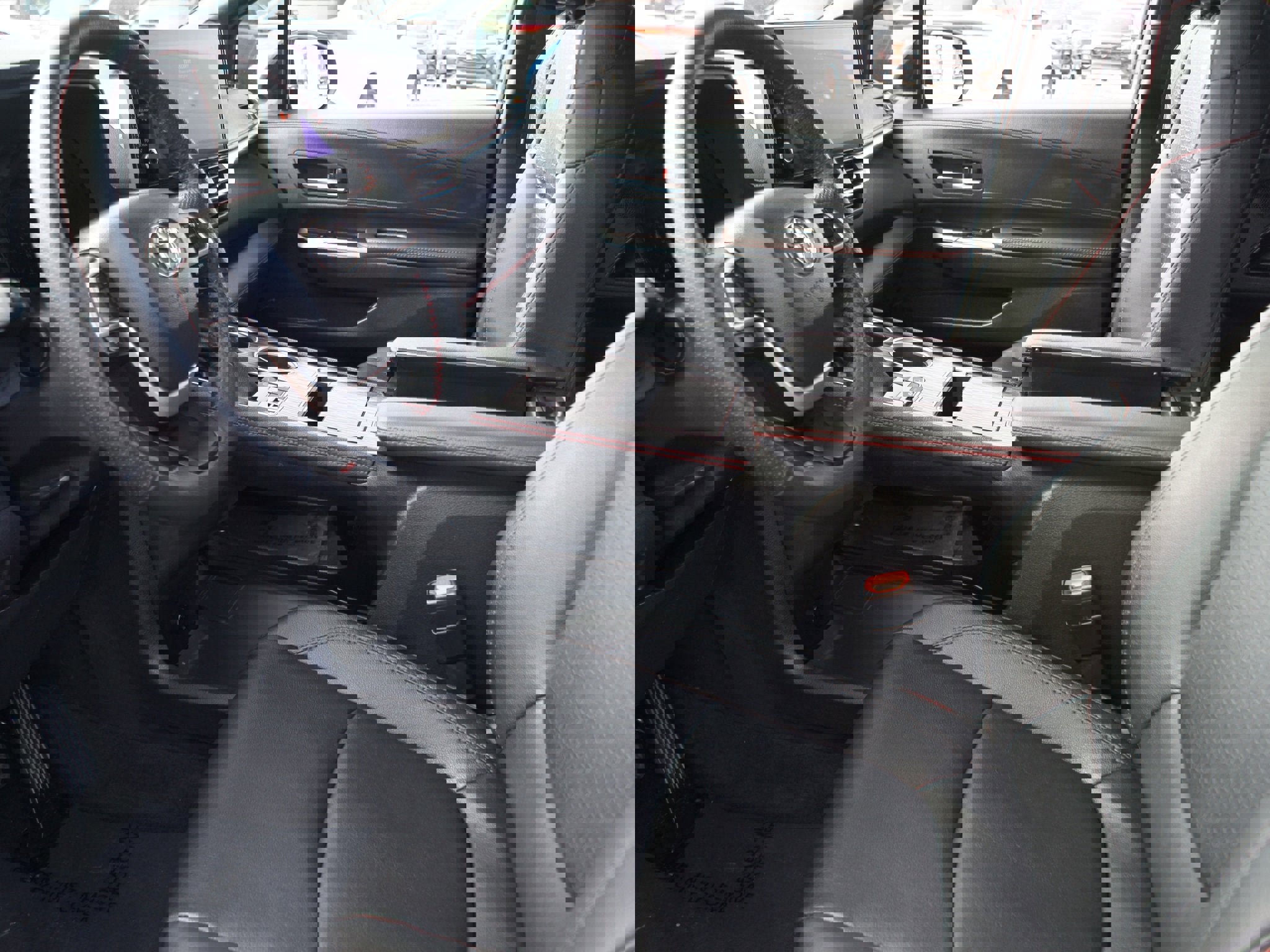 Used 2025 Toyota Sienna XSE w/ XSE Plus Package image 14